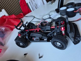 Coche RC MJX Hyper Go 14303 Brushless 1/14