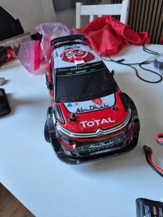 Coche RC MJX Hyper Go 14303 Brushless 1/14