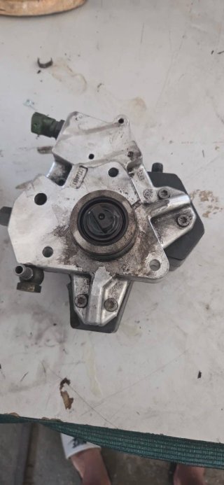 Bomba inyectora VOLVO 2.4 XC90