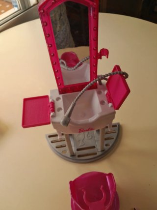 Barbie Salon Peluquería Mattel FJB36 2018