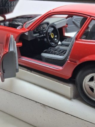 Ferrari Daytona 365 GTB/4 Techno Giodi 1:18.Nuovo.