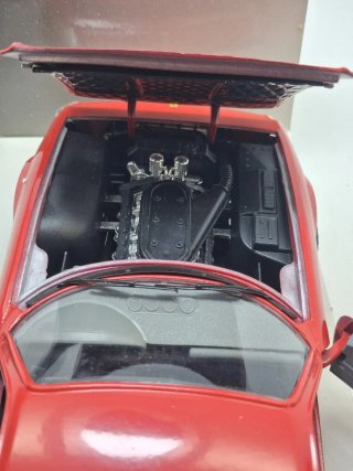 Ferrari Daytona 365 GTB/4 Techno Giodi 1:18.Nuovo.