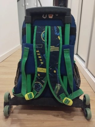 Mochila Totto Kong LAB con ruedas