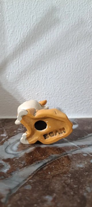 Folletto Egan in ceramica