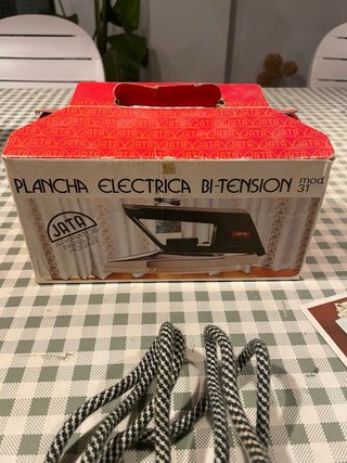 Plancha Eléctrica Vintage Jata Mod. 31