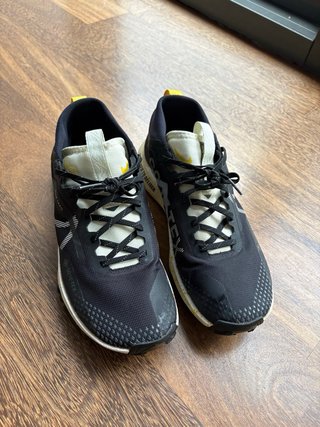 Nike Pegasus Trail Goretex Negro Amarillo