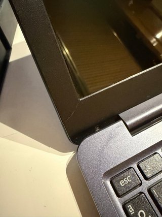 Portátil ASUS L203M 11,6” 4GB RAM y 64GB eMMC
