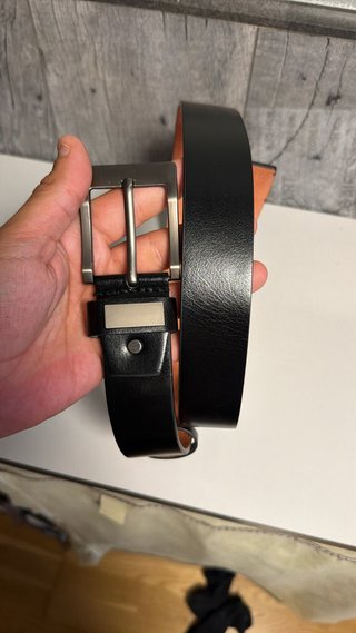 Cinturón de hombre negro hebilla plateada