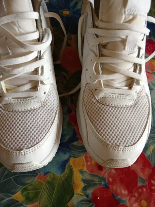 Zapatillas deportivas blancas para chico