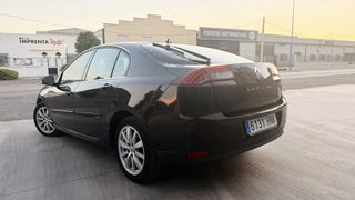 Renault Laguna 2013
