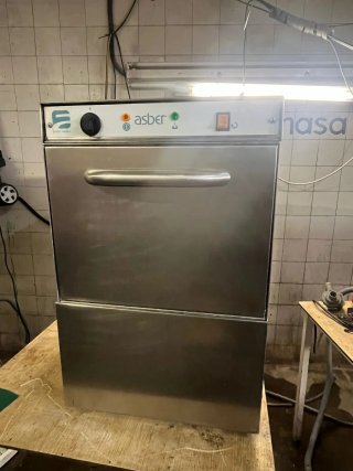 Lavastoviglie professionale Asber