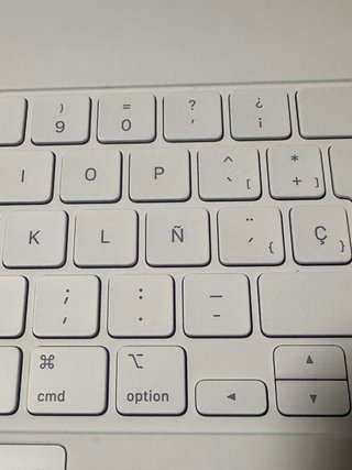 Magic Keyboard iPad Pro 12.9 y Ipad Air 13” 2026