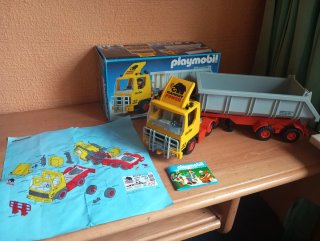 652. Playmobil camión trailer Mammut 3141
