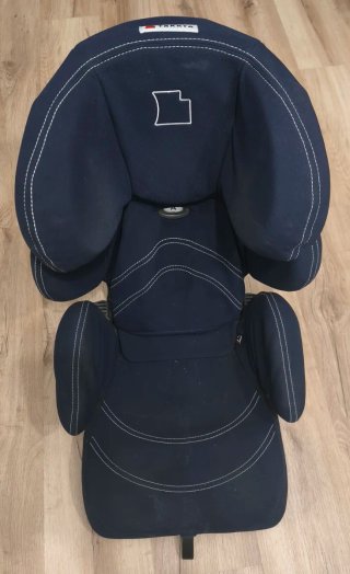 Silla de coche Takata azul marino