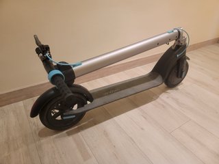 Patinete Eléctrico Cecotec 700W