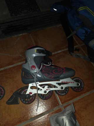 Patines en línea adultos + protecciones