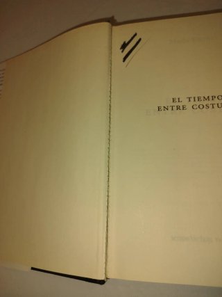 El TIEMPO ENTRE COSTURAS