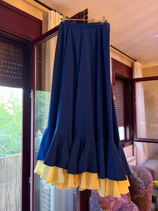 Conjunto Flamenco Artesanal Azul, Blanco y Crema
