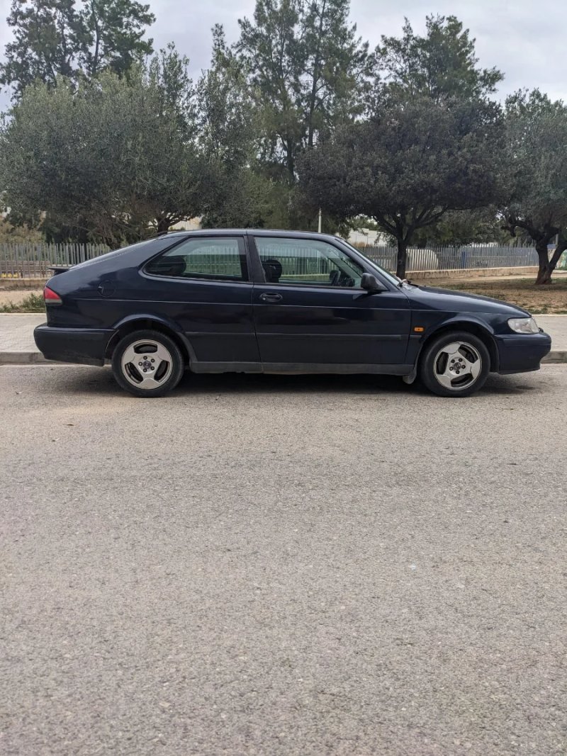 Saab 9-3 1999 - foto 1