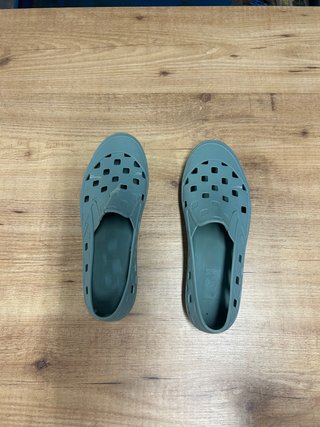 Vans Trek Slip-On