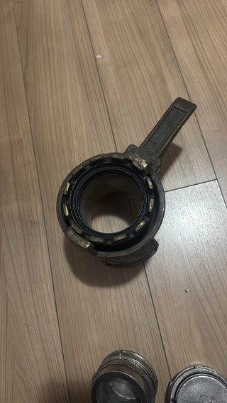 Acople descarga carburante API