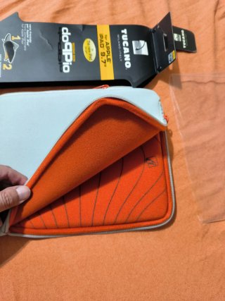 Custodia Tucano nuova per tablet e altro device