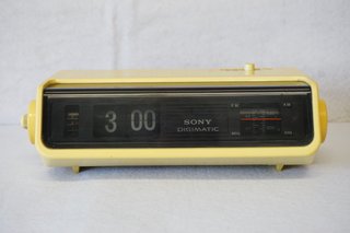 Reloj despertador Sony Digimatic 1970s
