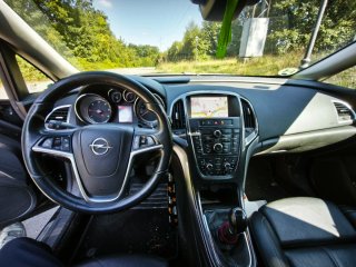 Opel Astra 2013 ST Excellence casi Full Equip