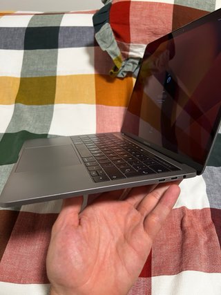 MacBook Pro 13'' 2017 - i5 / 8GB RAM / 256GB SSD