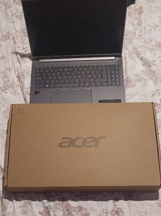 Portátil Acer Aspire 16 AI Gris