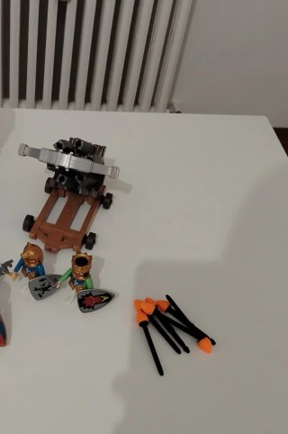 Torre d'assedio Playmobil con figure