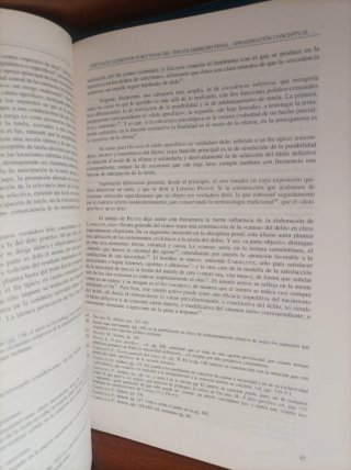 Lote 15 tomos Derecho y Proceso Penal (Aranzadi)