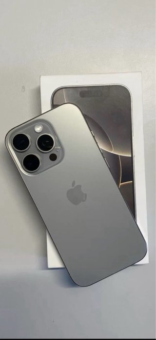 iPhone 16 Pro Plata