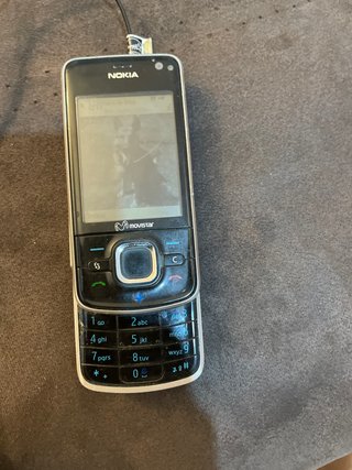 Nokia 6210 navigator con cargador Negro/Plata