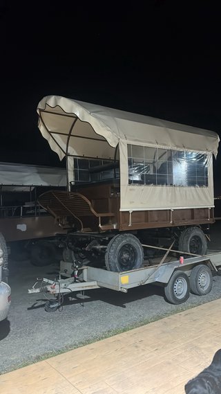 Alquiler de plataformas, bateas, remolques ligero.