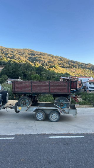 Alquiler de plataformas, bateas, remolques ligero.