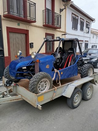 Alquiler de plataformas, bateas, remolques ligero.