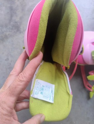 Patines en línea rosas para niños