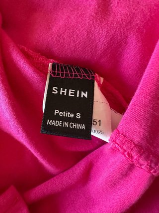 Vestido rosa sin tirantes
