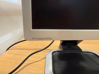 2 Monitor HP Compaq LA1951g 19” - Lotto