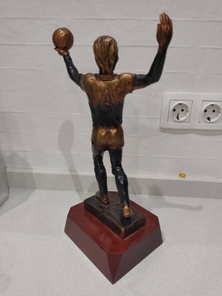 Trofeo deportivo figura jugador voleibol