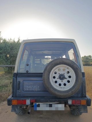 Suzuki Samurai 1990