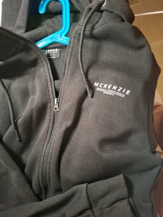 Chaqueta McKenzie Negra Cremallera
