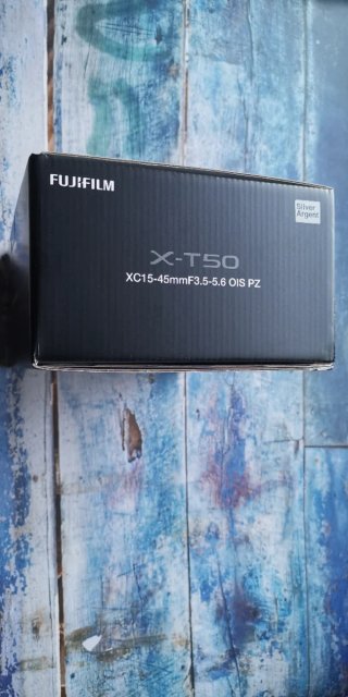 Fujifilm X-T50+lente 15-45mm NUEVA Garantía 3 años