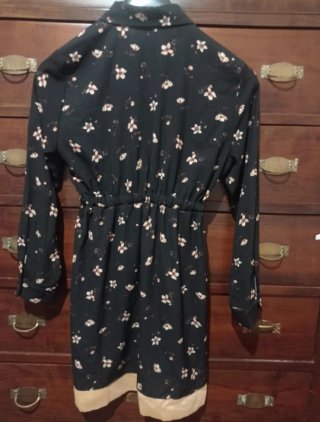 Vestito a fiori nero e beige