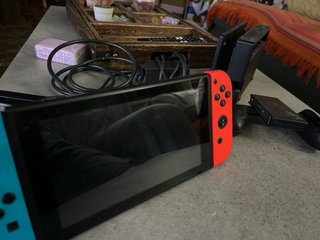 Nintendo Switch Azul/Rojo