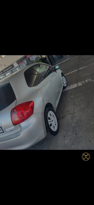 Toyota Auris 1.4 D-4D 2007 - Mantenimiento al día