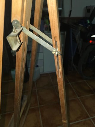 Caballete de madera para pintar