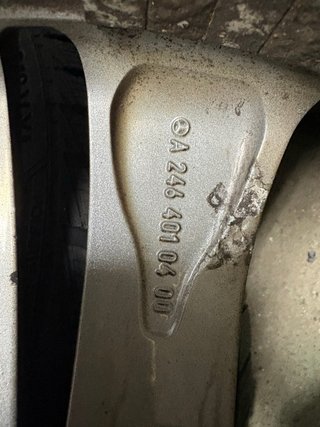 Llantas Mercedes clase CLA 18 5x112 con neumáticos