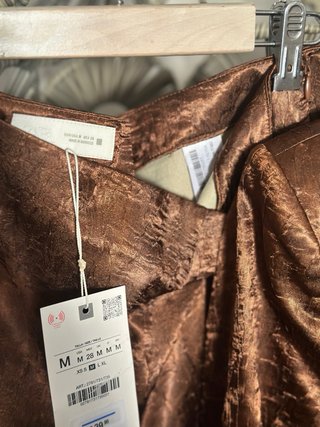 Conjunto Zara Marrón satinado